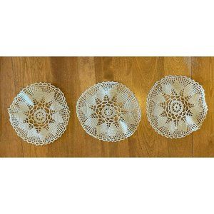 3 White Lace‎ Doilies Handmade Crochet Linens 7" X 7" Ivory/Cream Snowflake